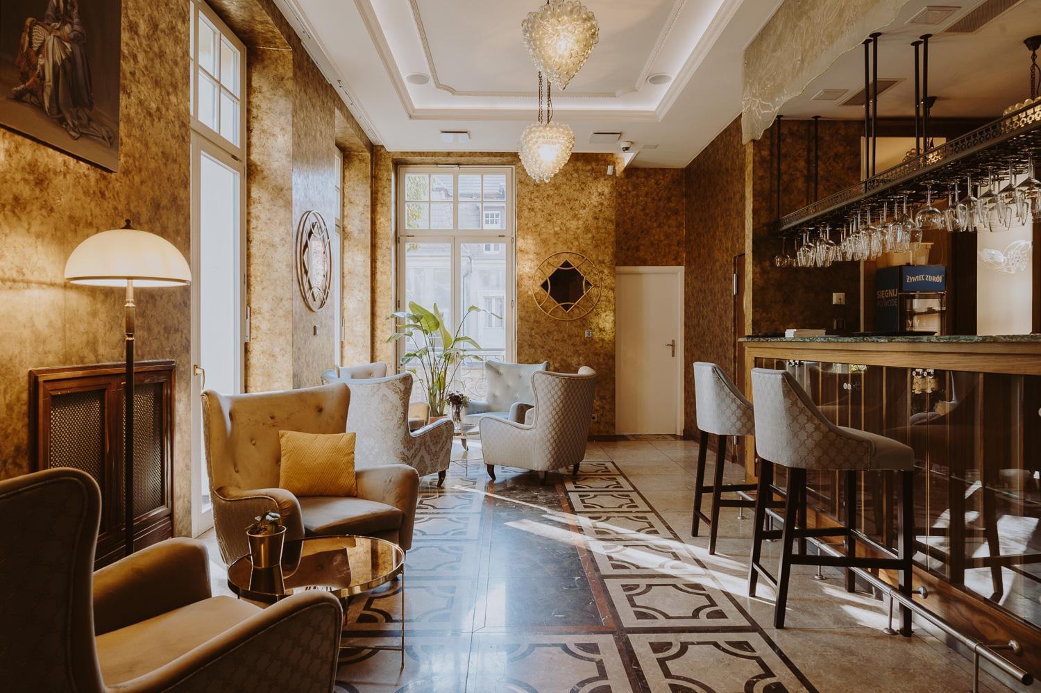 Grape Hotel Breslavia Esterno foto