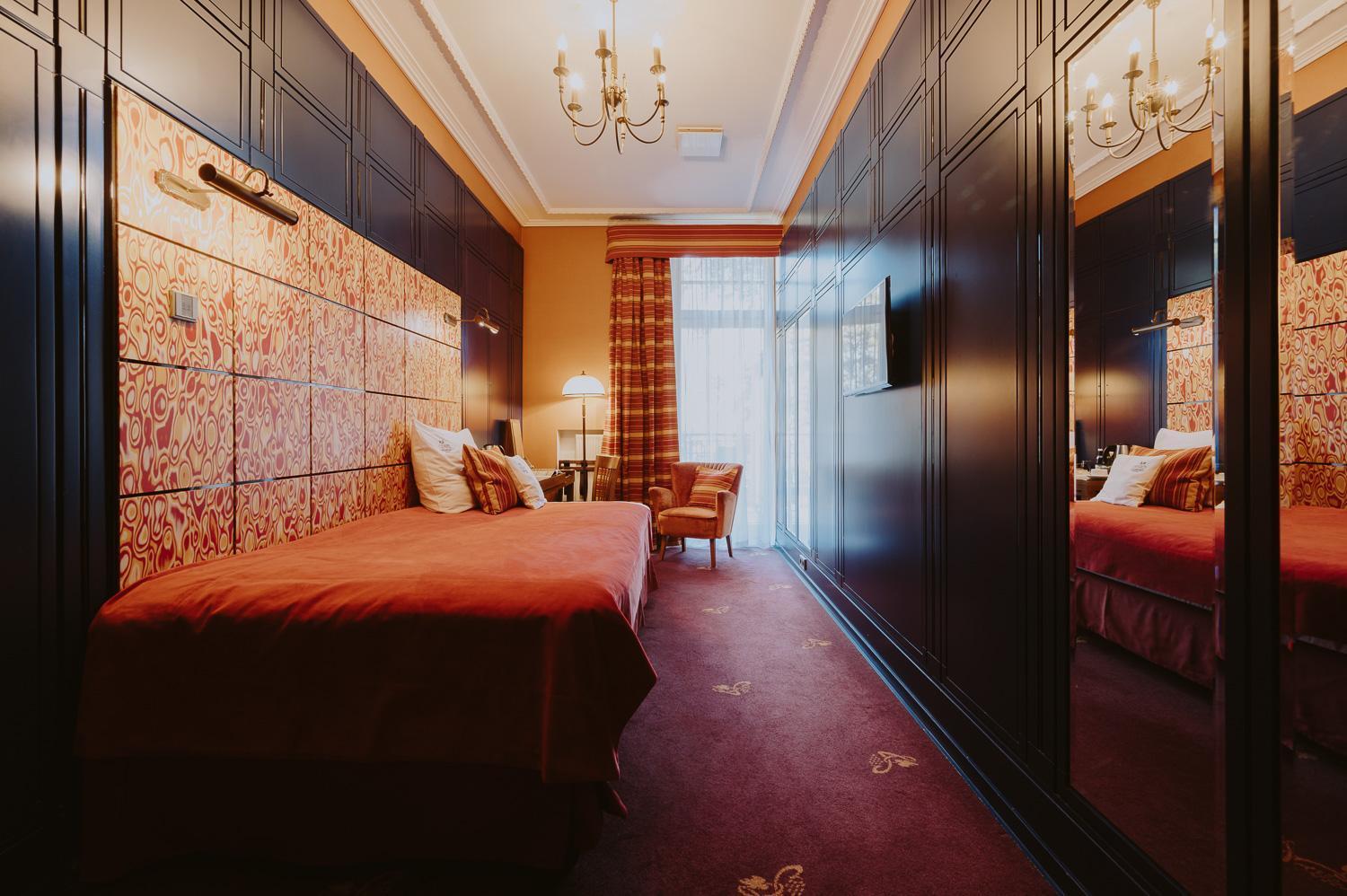 Grape Hotel Breslavia Esterno foto